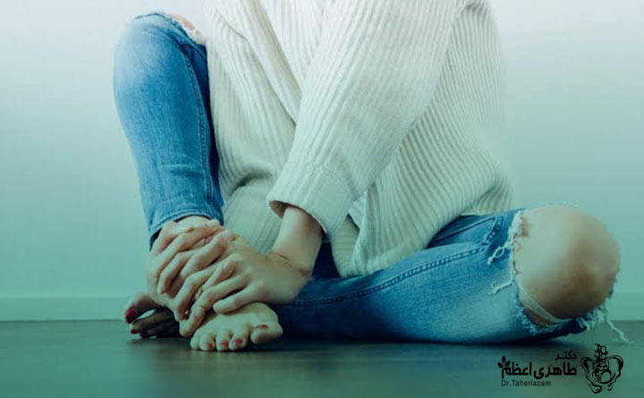 آیا آرتروز زانو باعث ورم مچ پا می شود؟